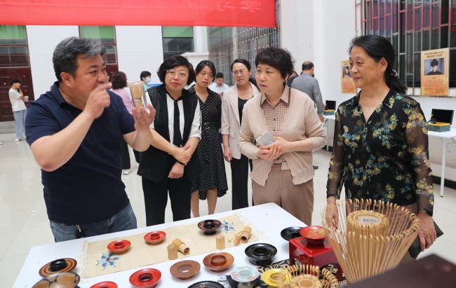 开封大学开展职业教育活动周系列活动