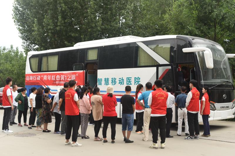 濮阳医学高等专科学校组织癌症筛查送下乡活动