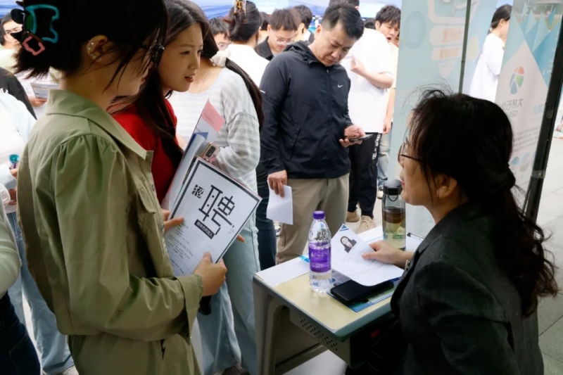 濮阳石油化工职业技术学院举办毕业生春季校园双选会