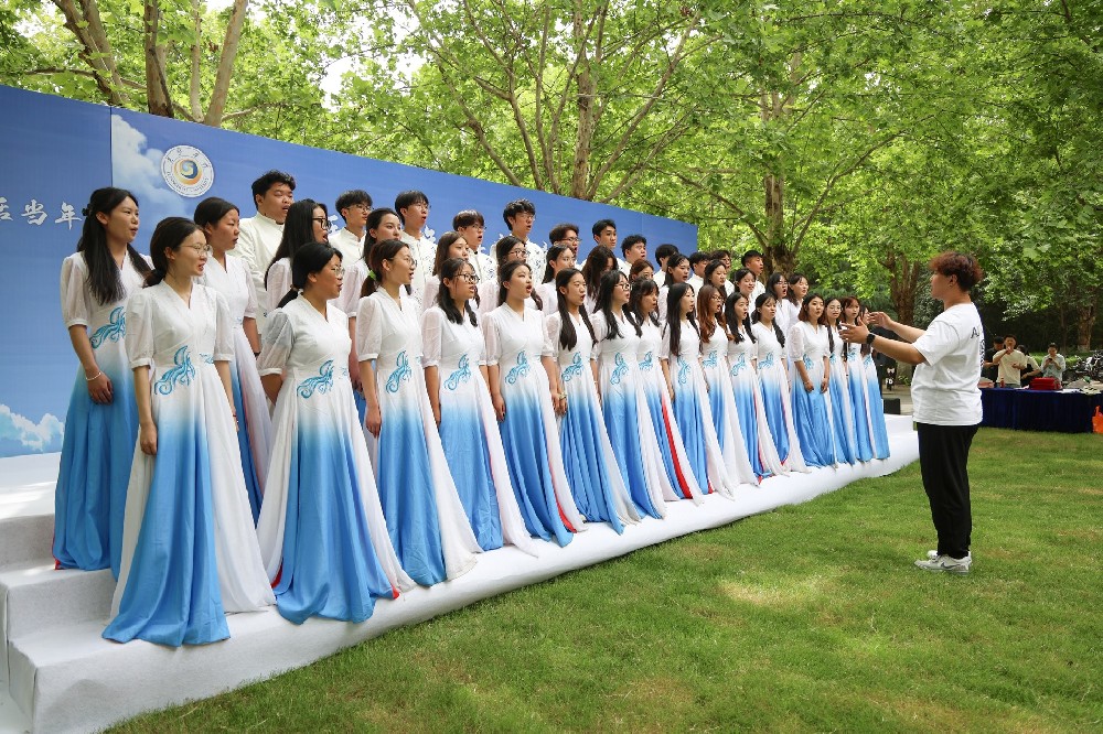 落实纲要 再谱新篇 | 黄淮学院打造五种文化绘就育人新图景
