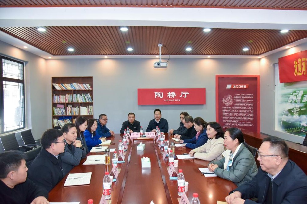 河南职业技术学院校领导带队深入结对帮扶村调研乡村振兴工作