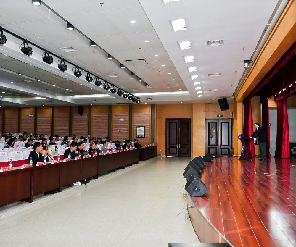 河南工业大学主办2025先进复合材料学术研讨会